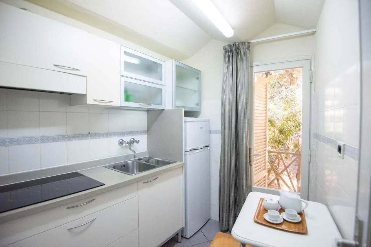 Holiday home Houses And Apts. In San Vincenzo 23708